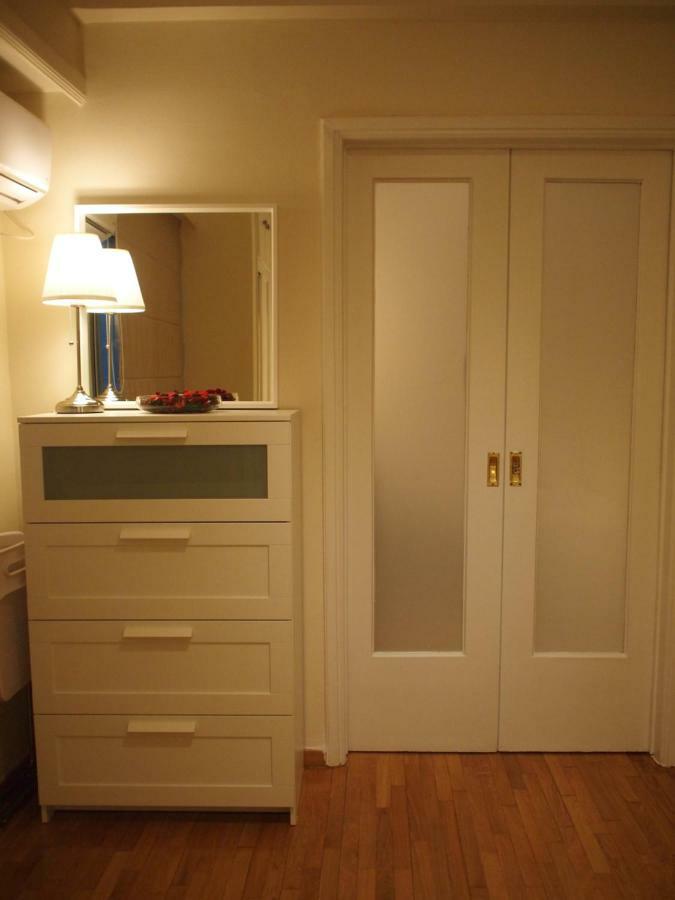 Apartamento Cosy Flat Posh Quartier Kolonaki Atenas Exterior foto