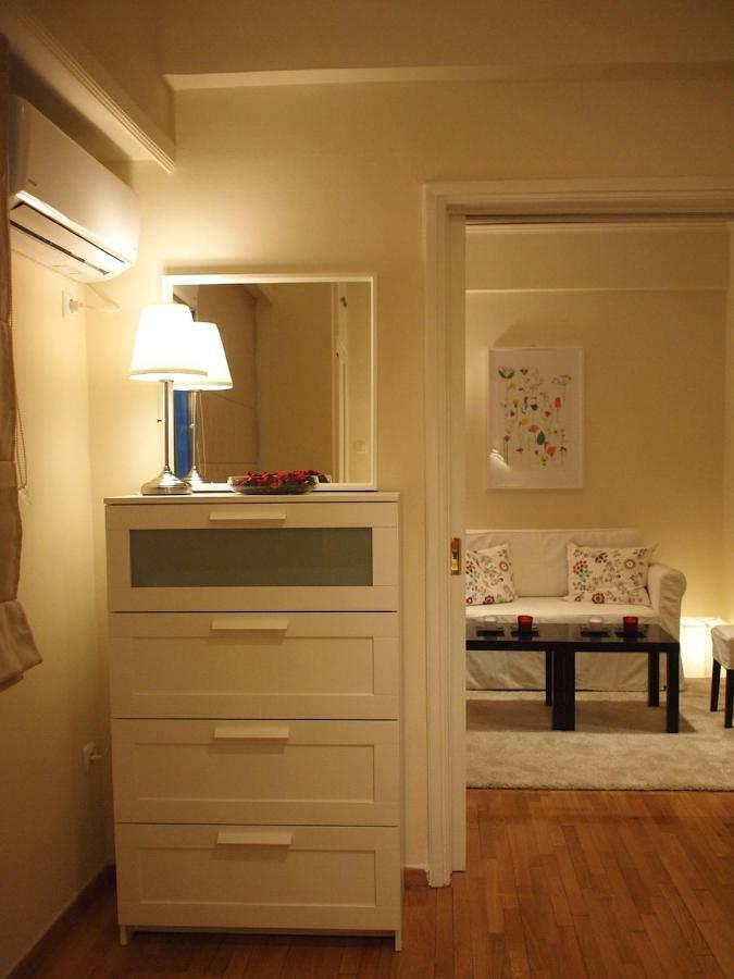 Apartamento Cosy Flat Posh Quartier Kolonaki Atenas Exterior foto